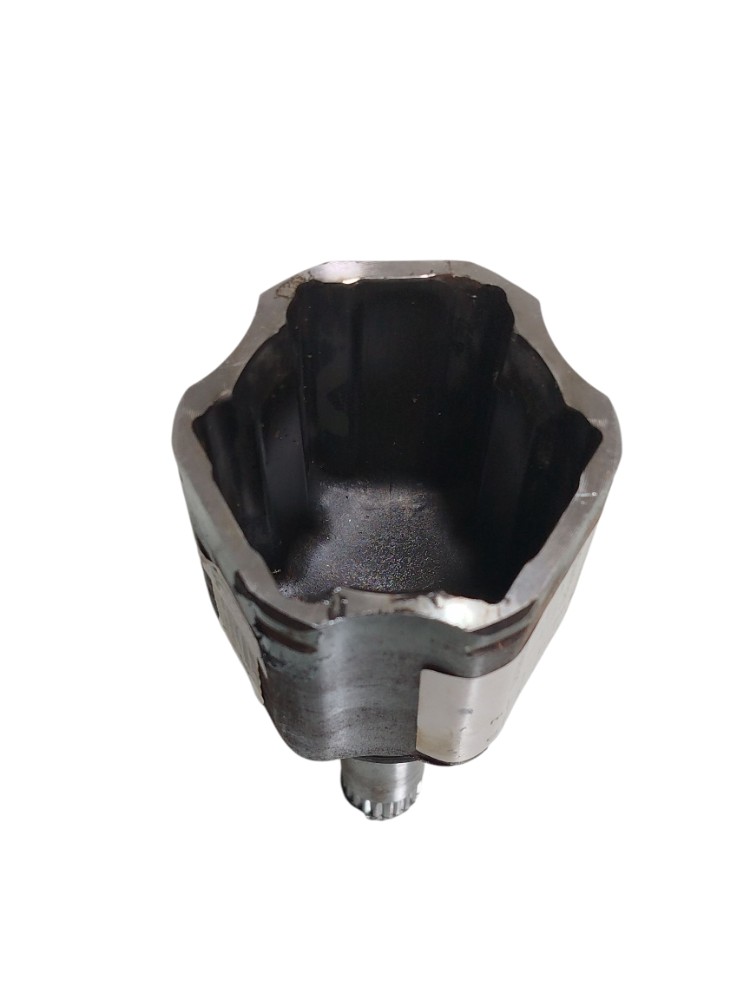 Tulipa Esquerda Gm Tracker 1.0 Turbo 2023 4