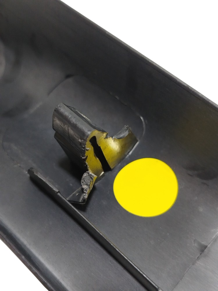 Soleira Porta Diant Esquerda Renault Megane Gtour 8200484156 Preto 2