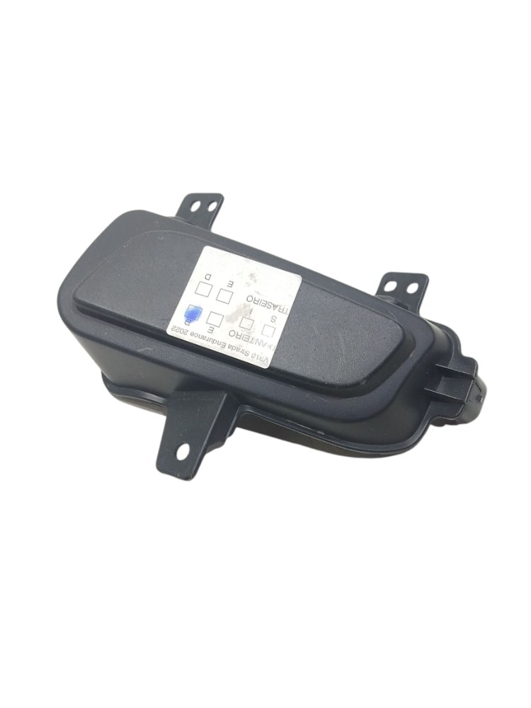 Tampa Farol Milha Direi Fiat Strada Endur 1.4 2022 100253251 Direito 2