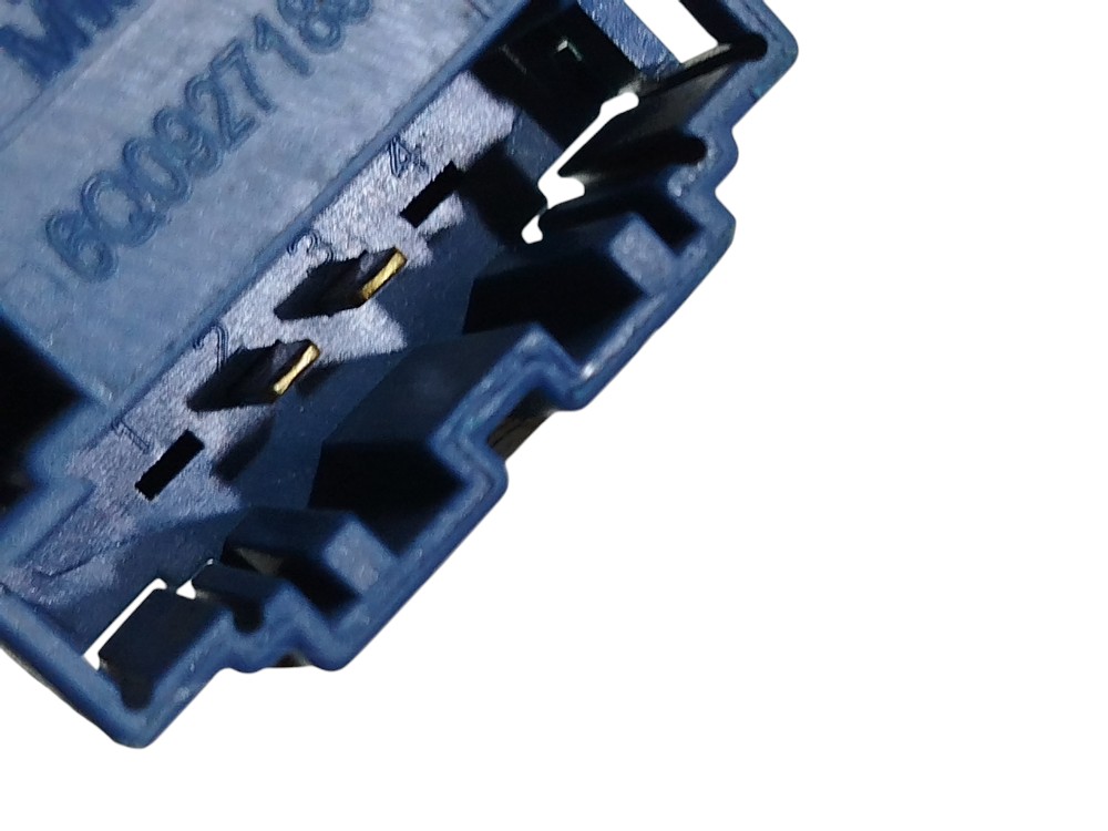 Sensor Pedal Interruptor Embreagem Vw Fox 2014 3