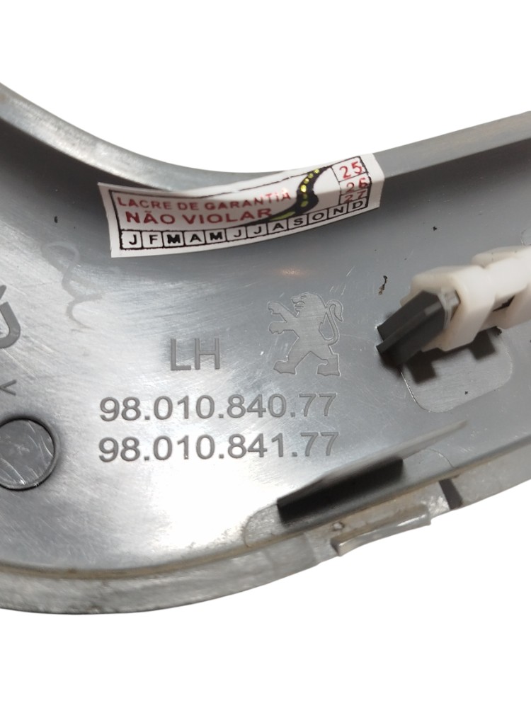 Moldura Puxador Porta Diant Esq Peugeot 208 2013 9801084077 Cinza 2