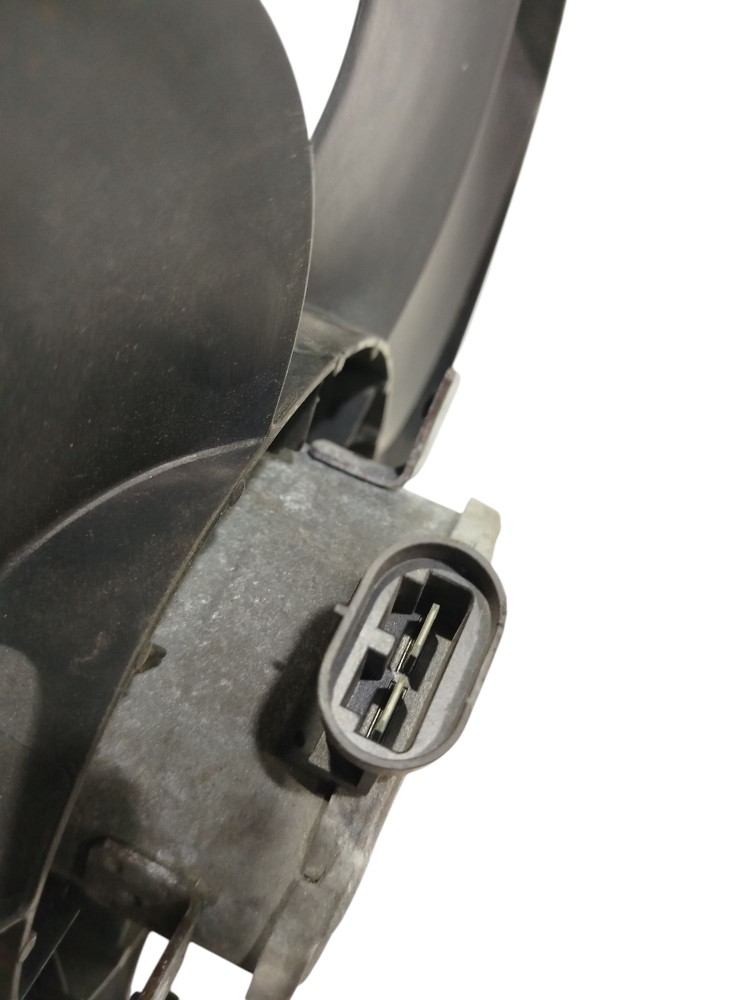 Ventoinha Radiador Defleto Renault Logan Sandero 2009 A 2014 4
