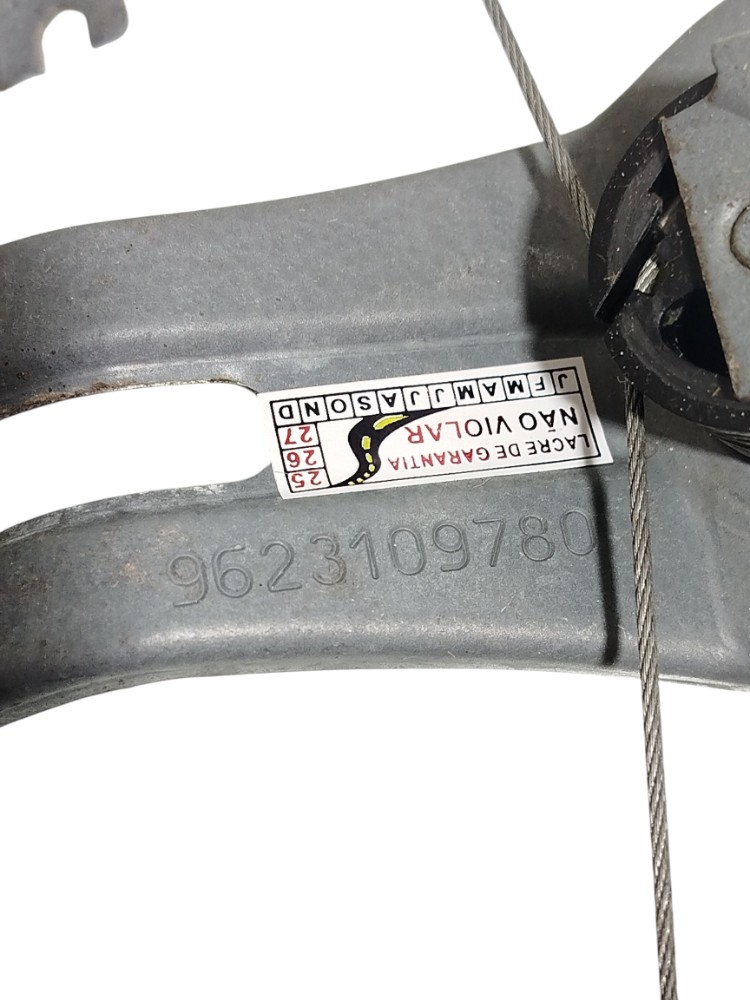 Máquina Vidro Manual Traseiro Esquer Peugeot 206 1999 A 2007 2
