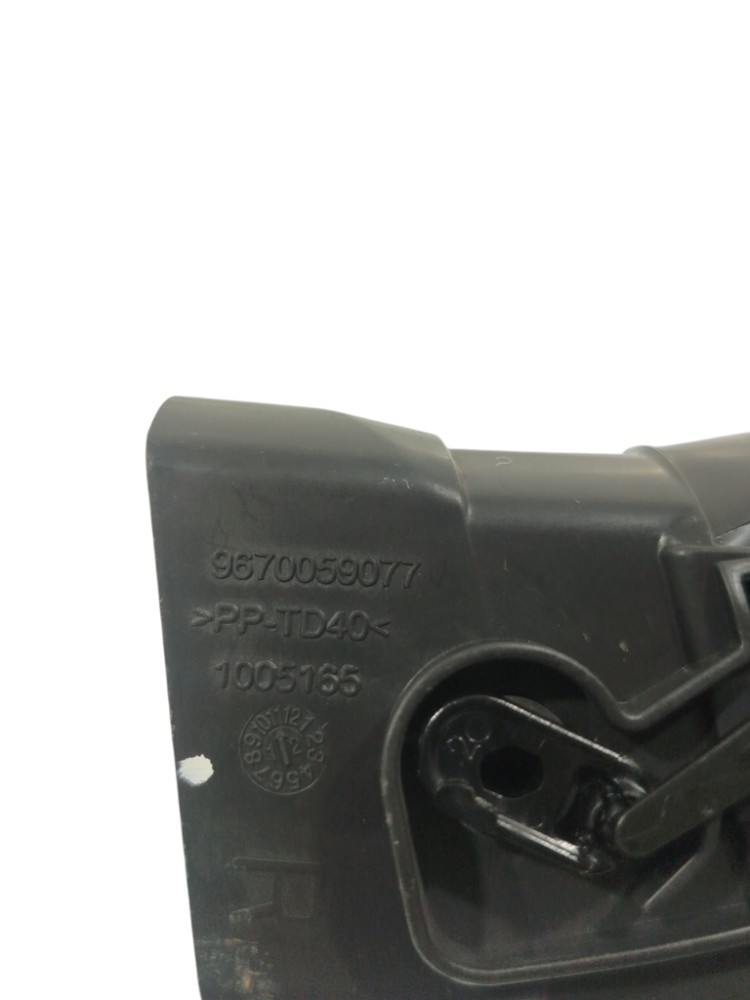 Difusor Ar Painel Direito Peugeot 308 2013 9670059077 9