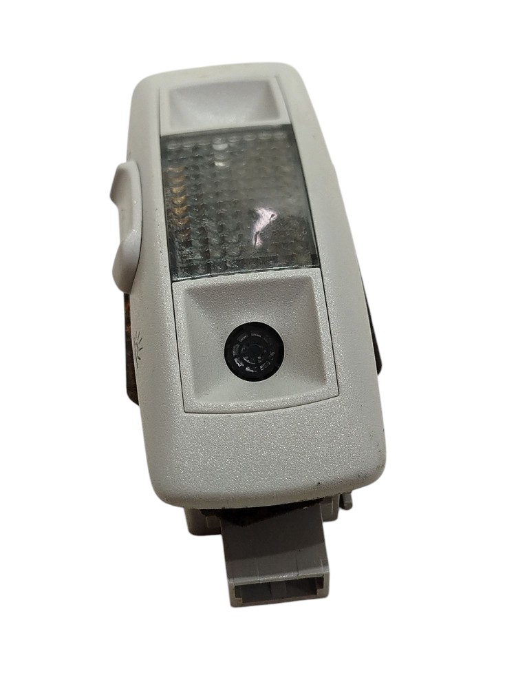 Luz Cortesia Traseira Esquerda Golf 1999 A 2005 4