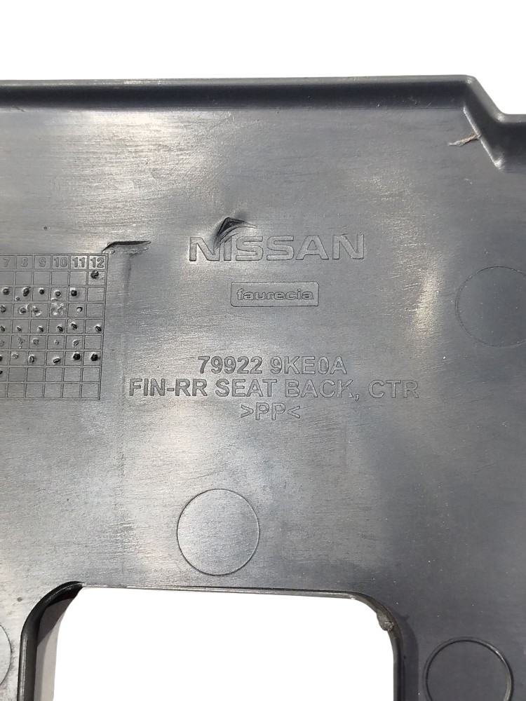Acabamento Batente Porta Malas Nissan Versa V Drive 1.6 2020 6