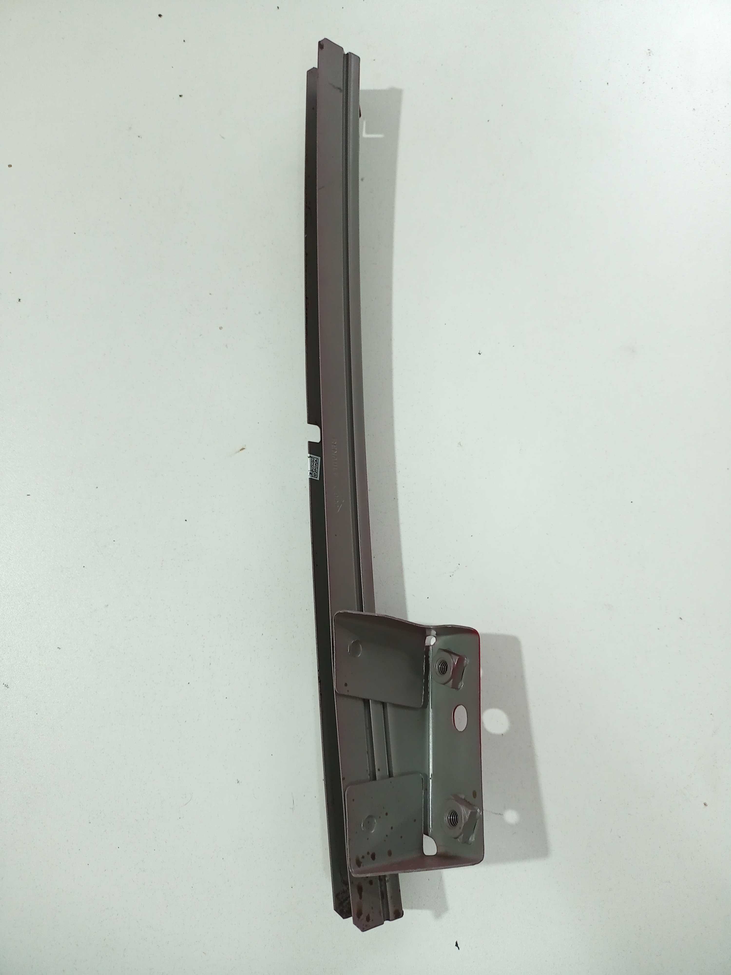 Guia Do Vidro Porta Dianteira Direita Sandero 2016 194068r 2