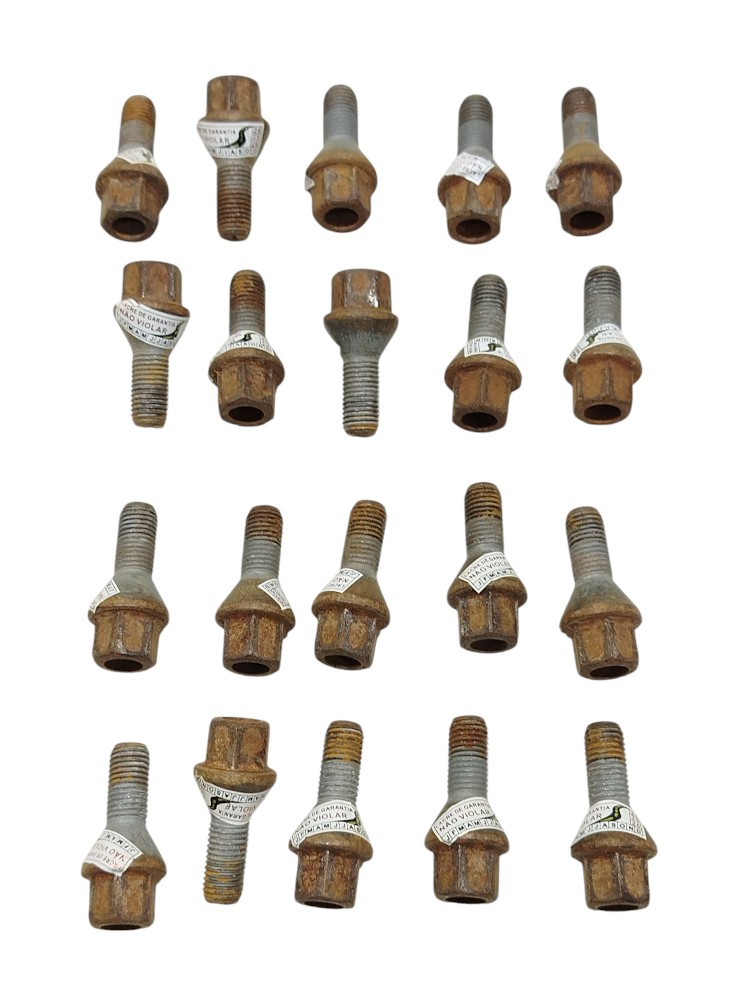 Kit Parafuso Roda 20 Unidades Duster 4×4 2.0 2015 5