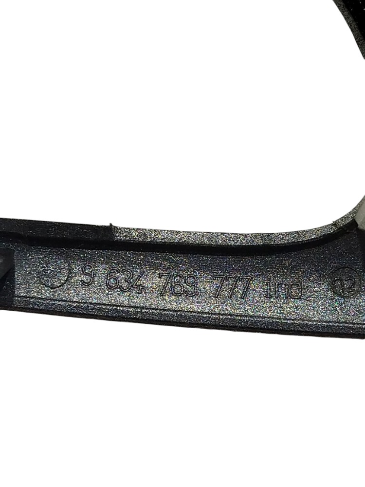 Moldura Maçaneta Diant Direita Peugeot 307 2008 A 2010 5