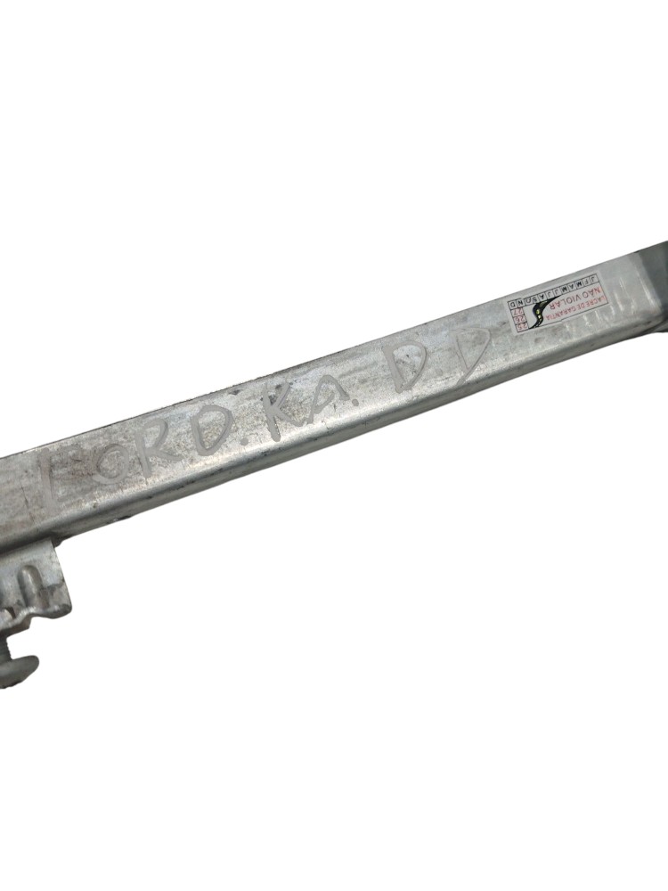 Guia Vidro Diant Direito Ford Ka 2008 A 2013 7s55b223a06af 2