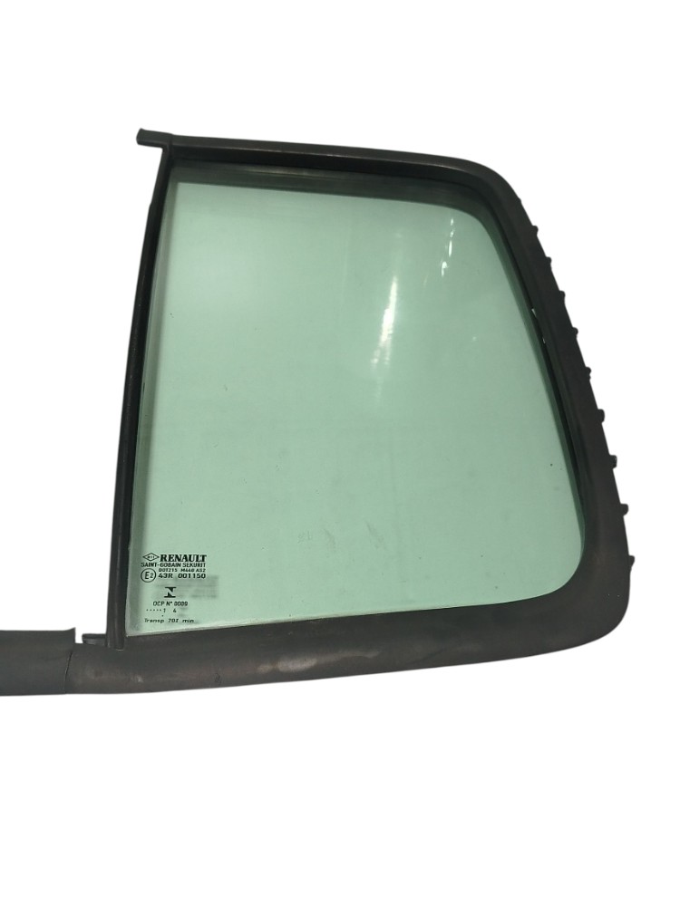 Vidro Fixo Canaleta Porta Tras Esq Clio 2015 7700842765
