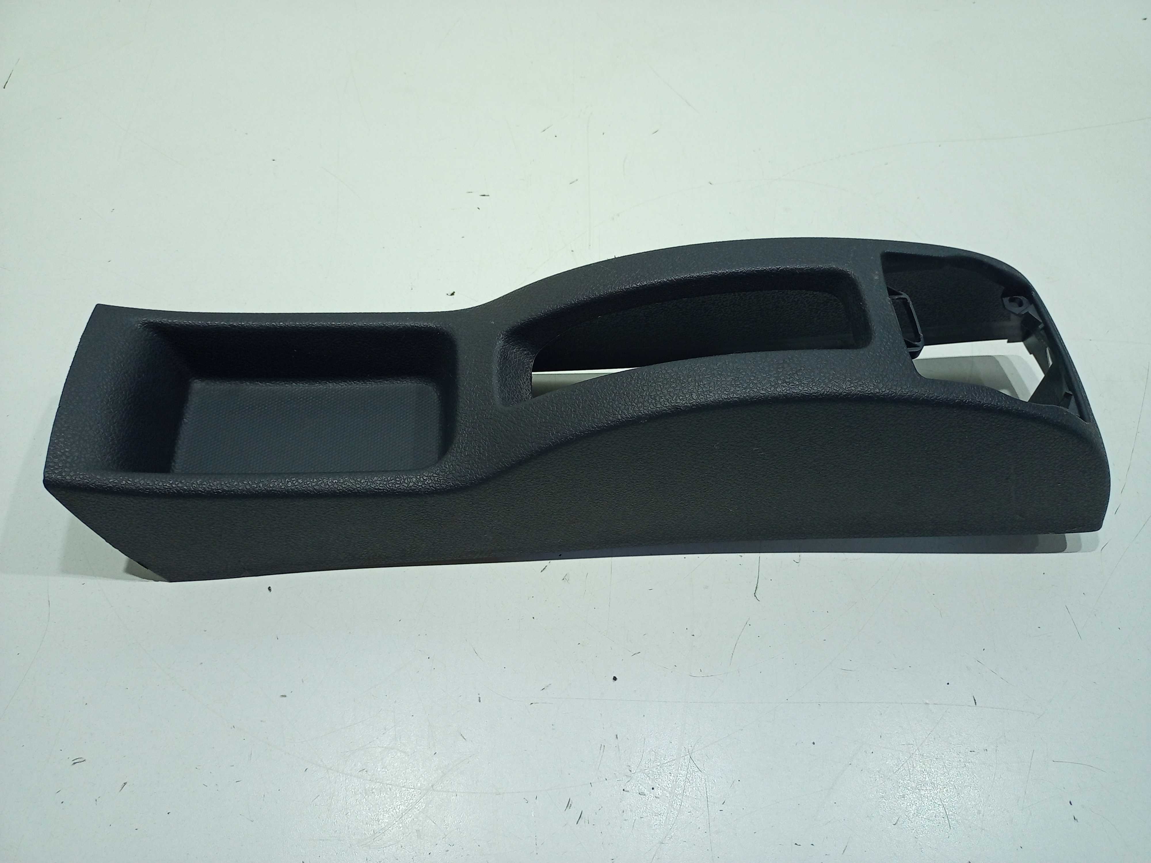 Extensão Acabamento Console Central Renault Sandero 2016 3