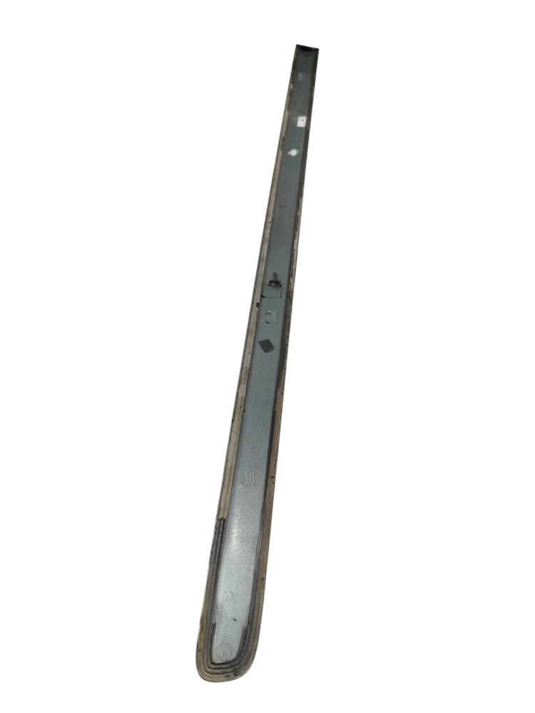 Friso Porta Dianteira Direita Gol 2009 5u4853516 2