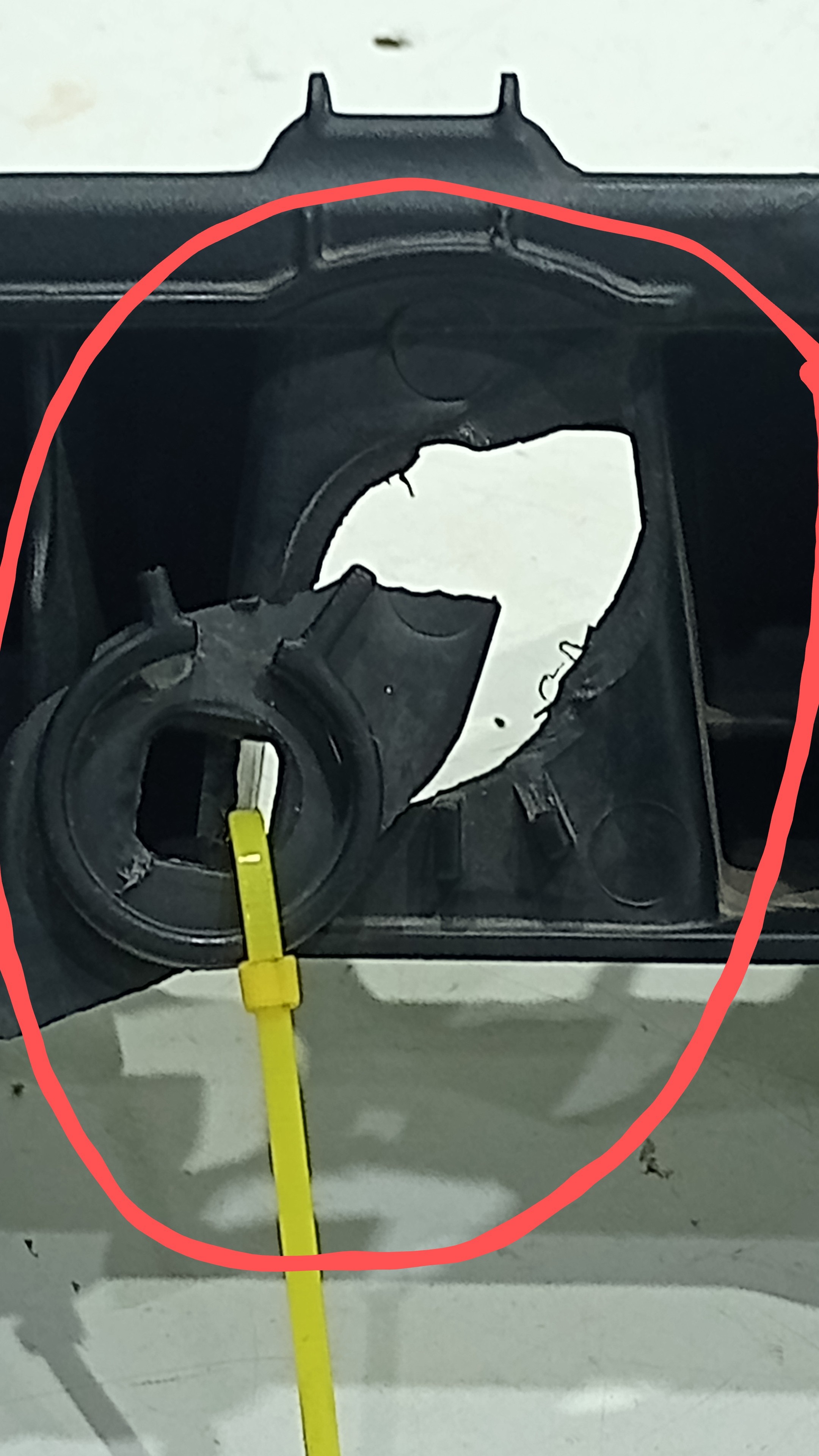 Guia Parachoque Traseiro T-Cross Sense Tsi 2020 DETALHE 3