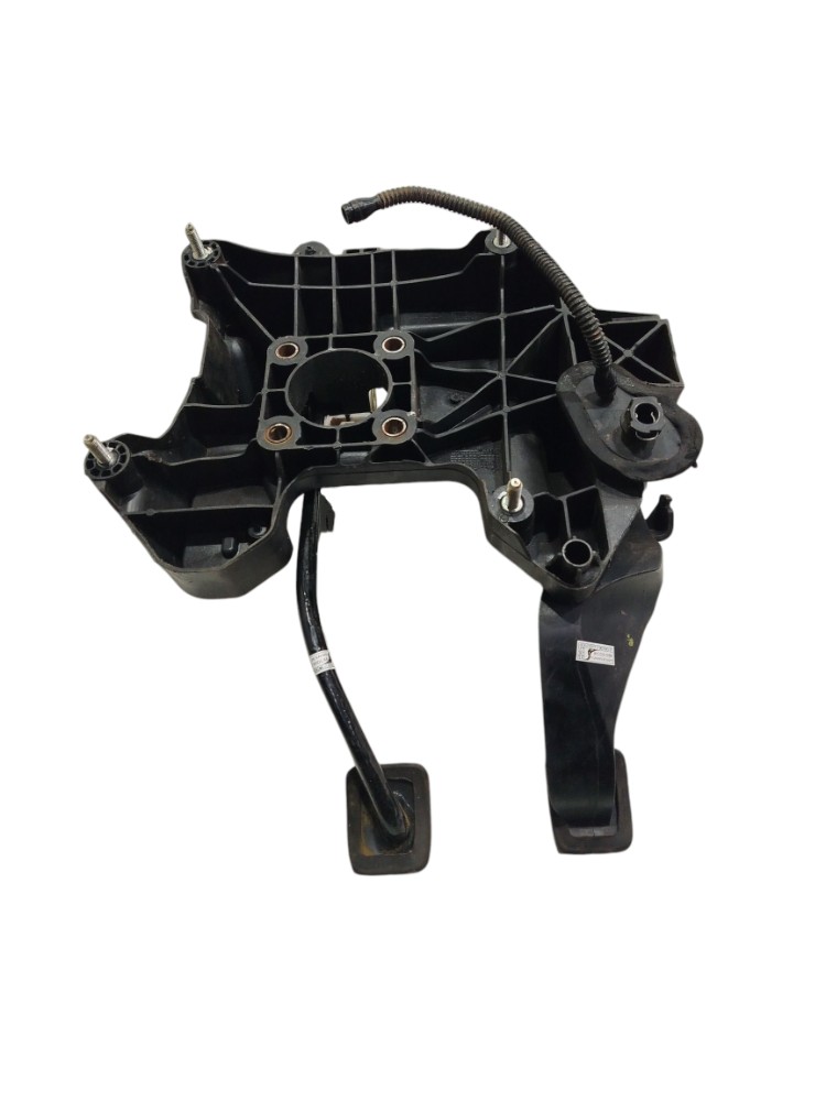 Pedal Pedaleira Suporte Freio Embreagem Gm Spin 1.8 2018 6