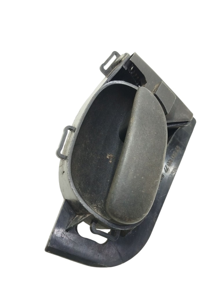 Maçaneta Interna Diant Direita Peugeot 206 207 1998 A 2010 2