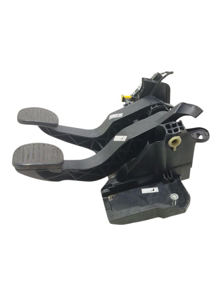 Pedal Embreagem Fiat Strada End 1.4 22 2583261004 7