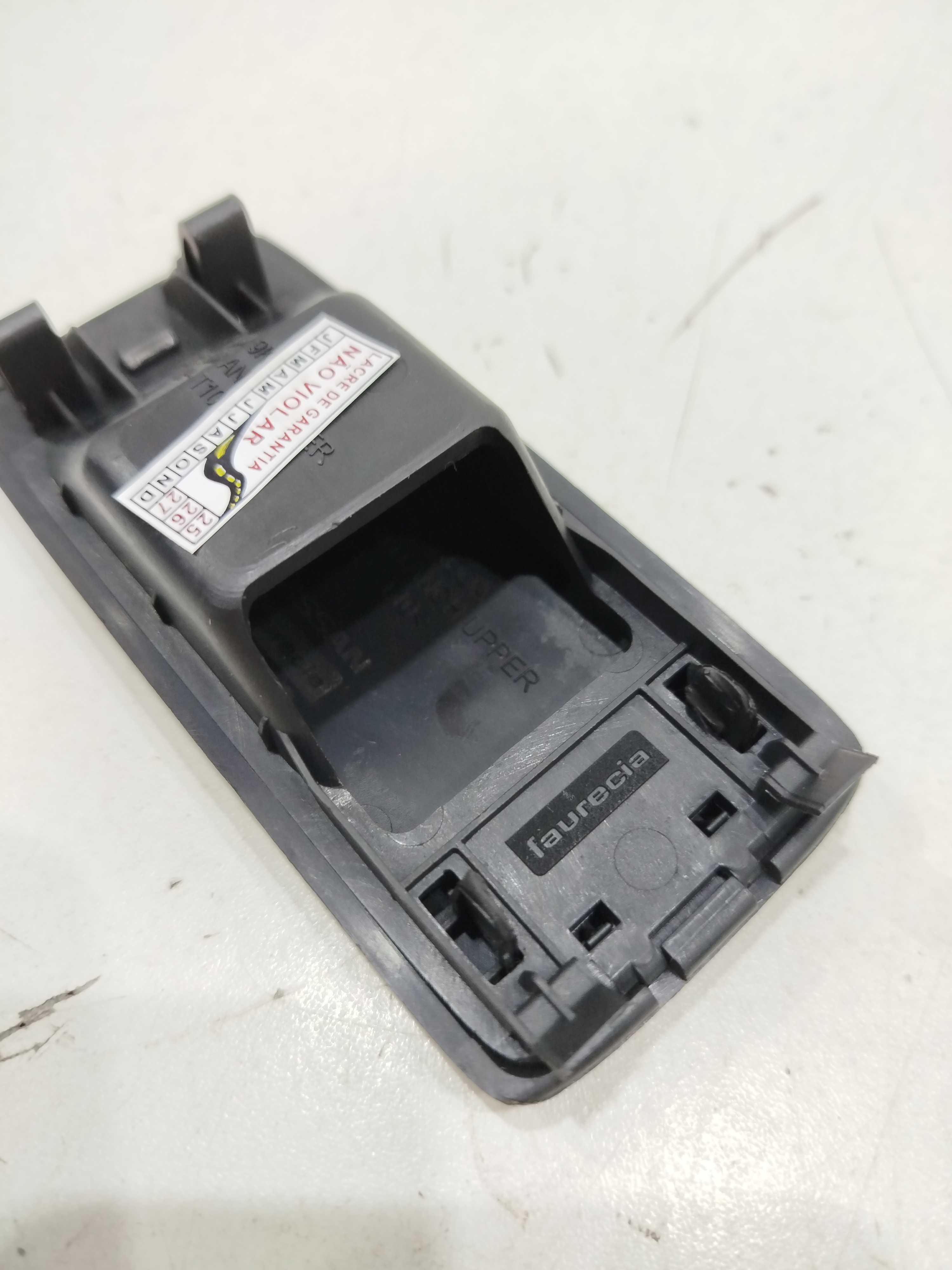 Trava Segurança Cadeirinha Nissan Versa V Drive 2020/21 2