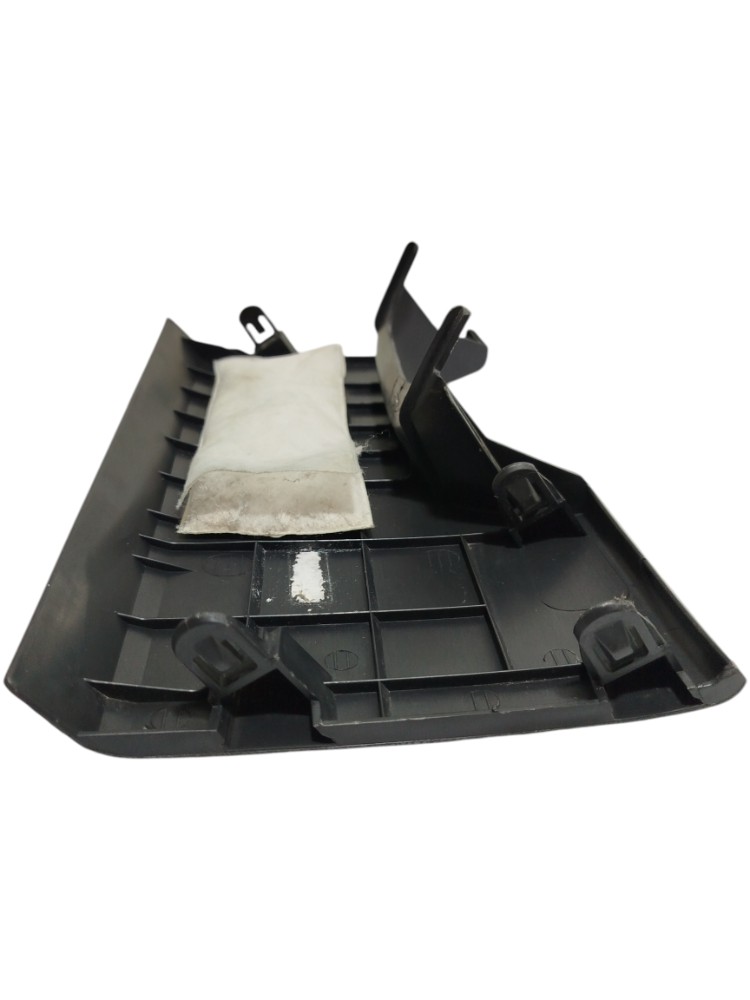 Moldura inferior painel Esquer Nissan Versa March 689629LH0A 5