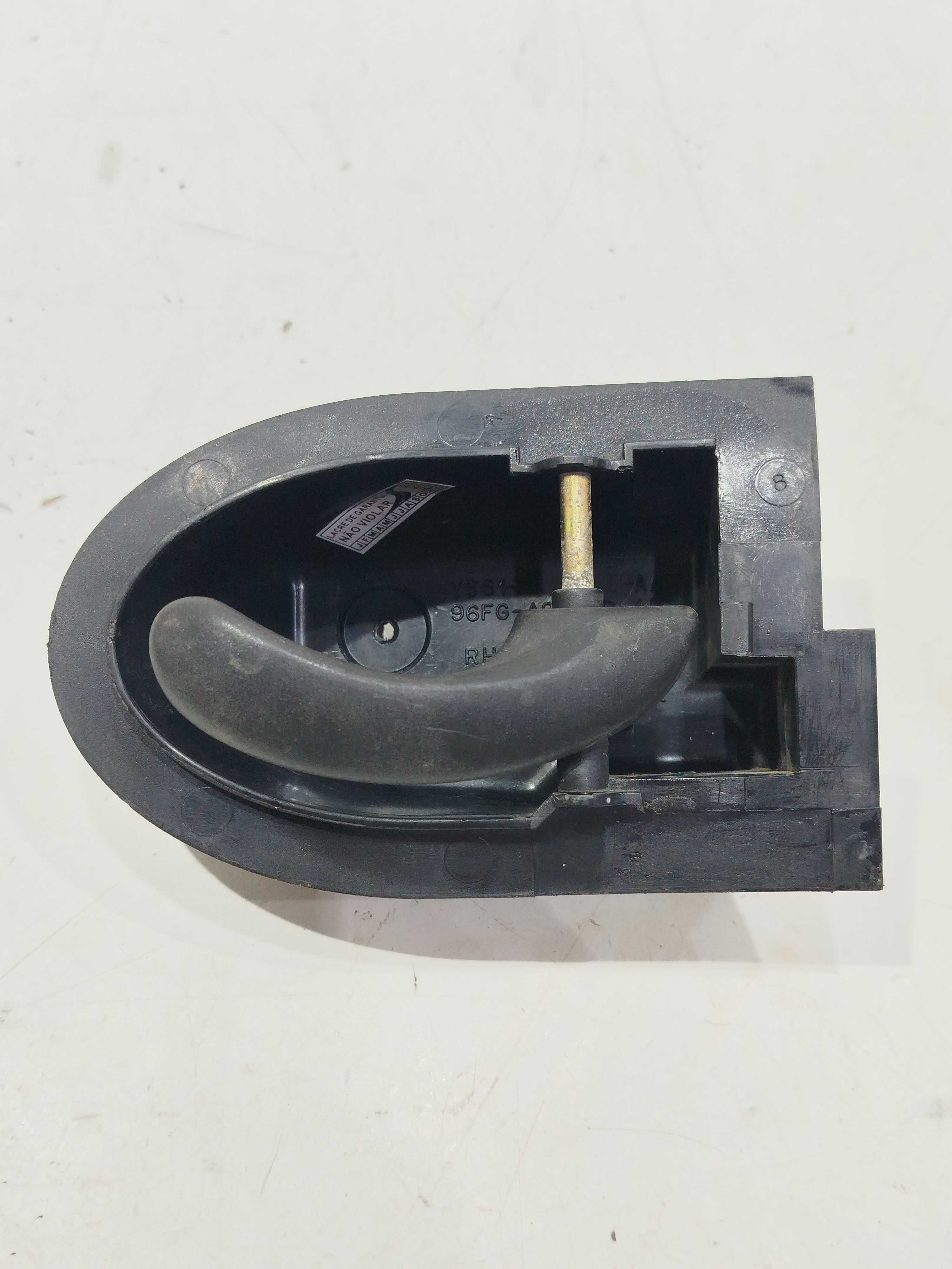 Maçaneta Interna Diant Direito  Ford Fiesta 1996 A 2002 1