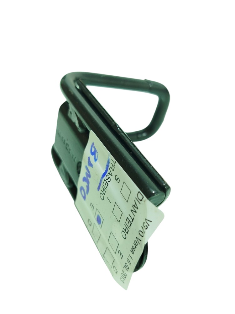 Suporte Banco Tras Esq Nissan Versa 1.6 Sl 2013 Preta 6