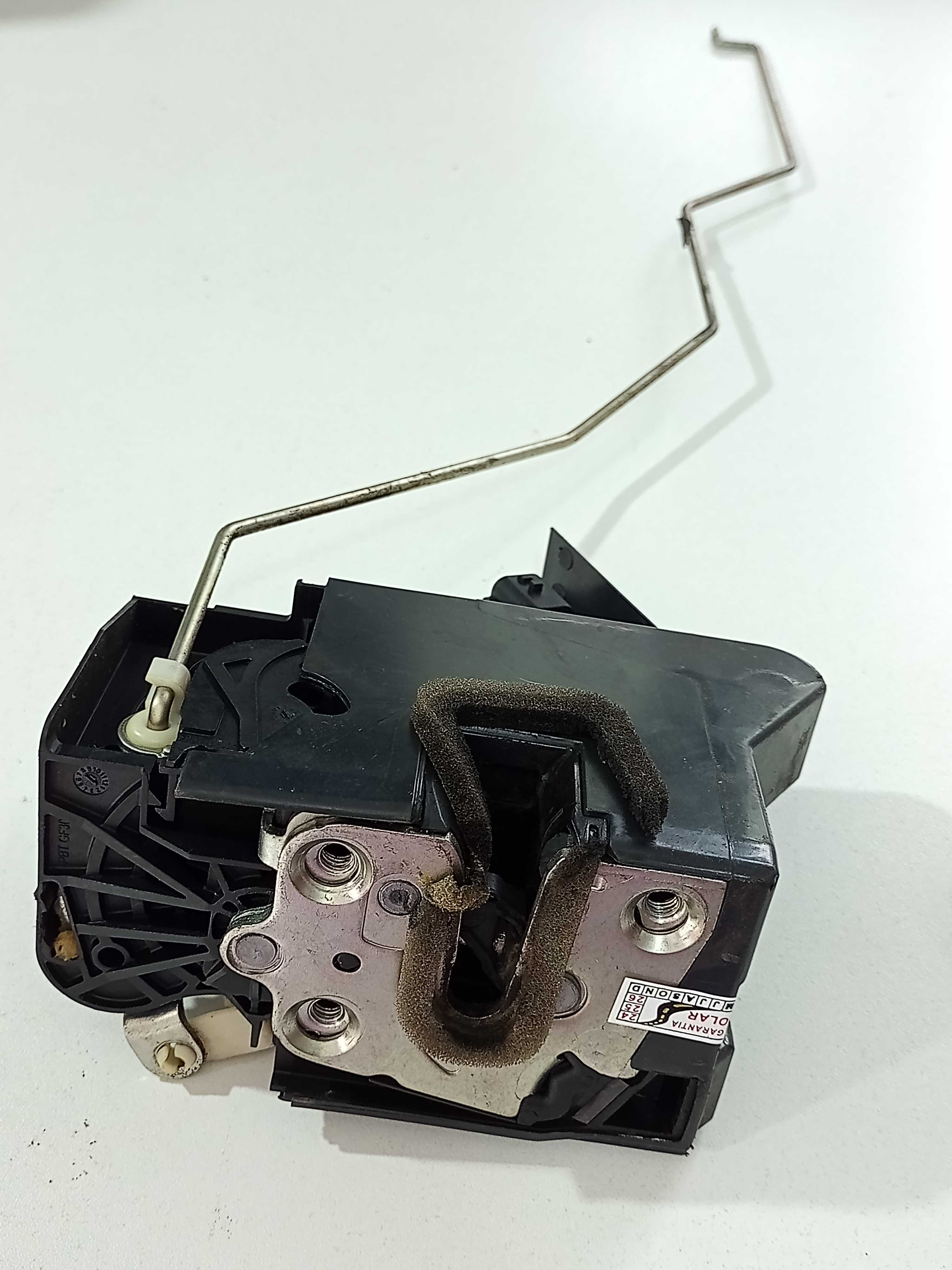 Fechadura Porta Dianteira Direita Sandero 2016 1