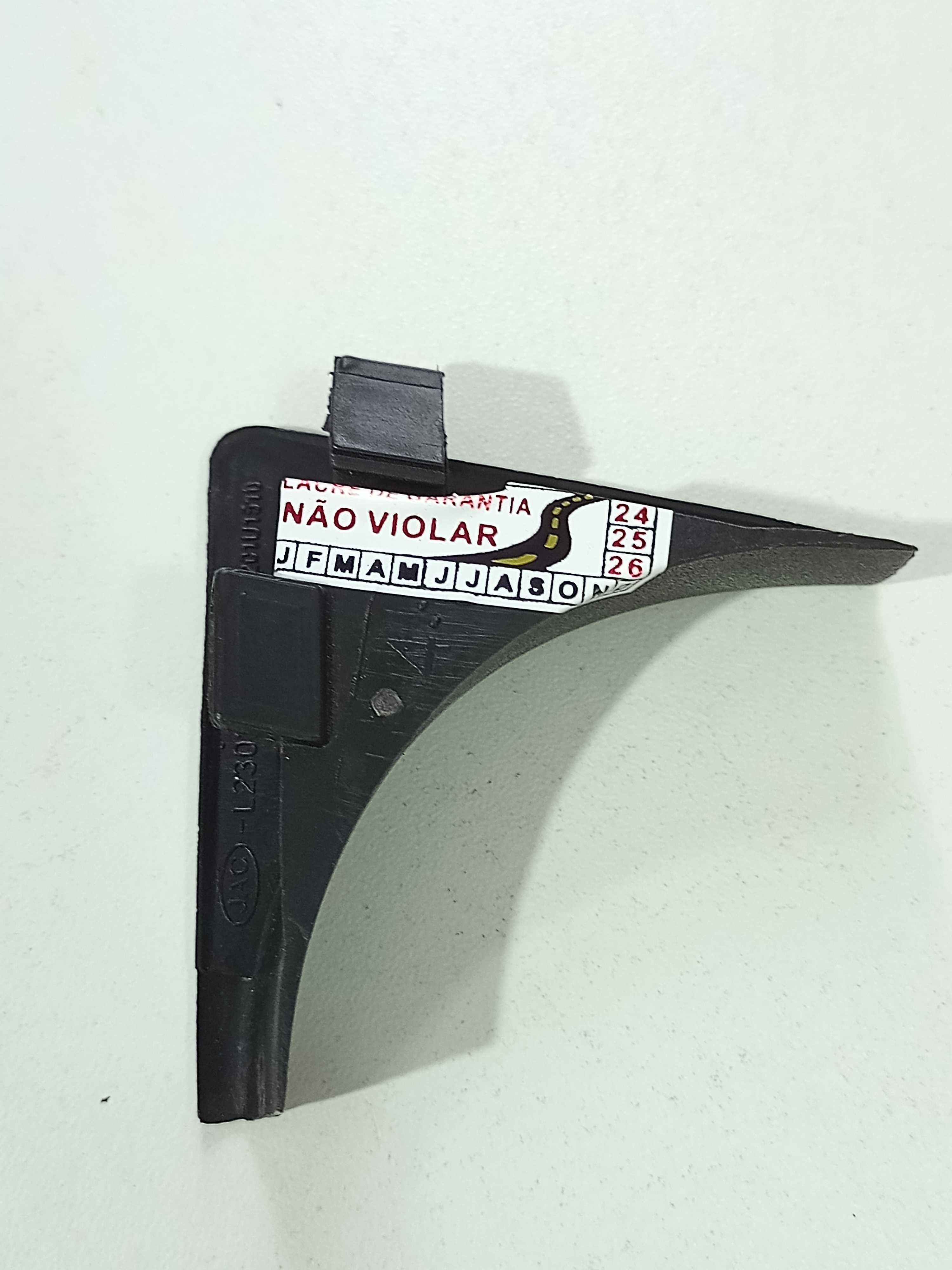Moldura Acab Trian Janela Diant Dir Jac T6 2016 6107201u1510 2