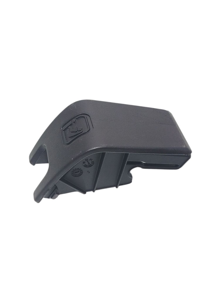 Moldura Isofix Banco Gm Tracker 1.0 Turbo 2023 26288549 Preto 3