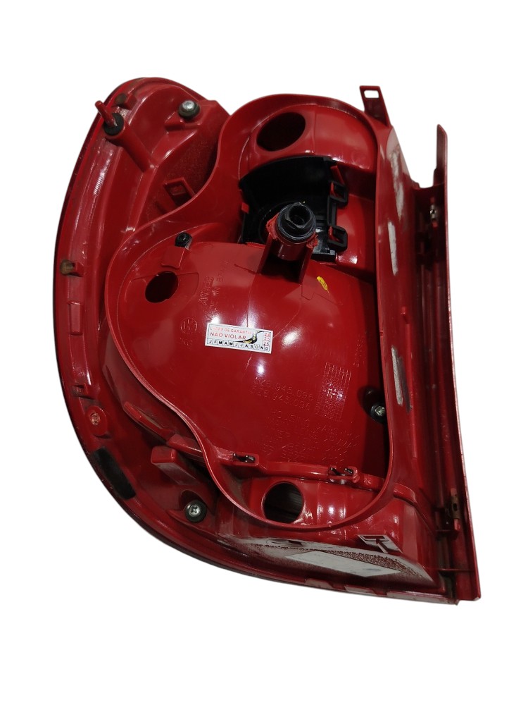 Lanterna Traseira Direita Fox 1.0 8v 2014 5z6945096 Detalhes 4
