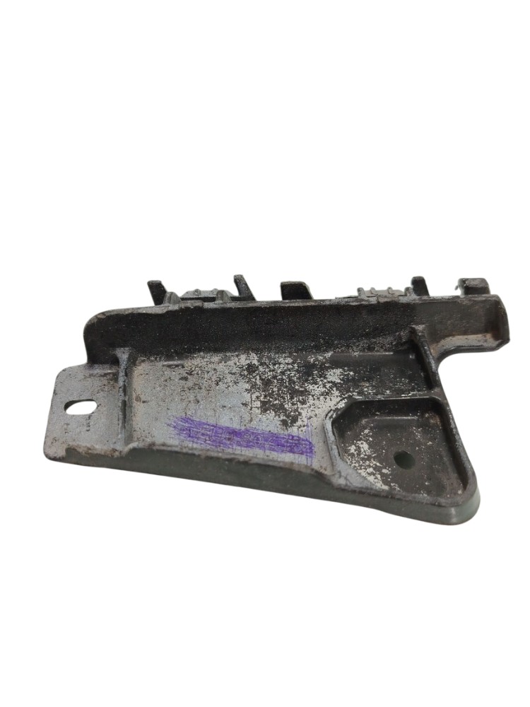 Suporte Guia Para-choque Diant Direito Gol Voyage 2013 2