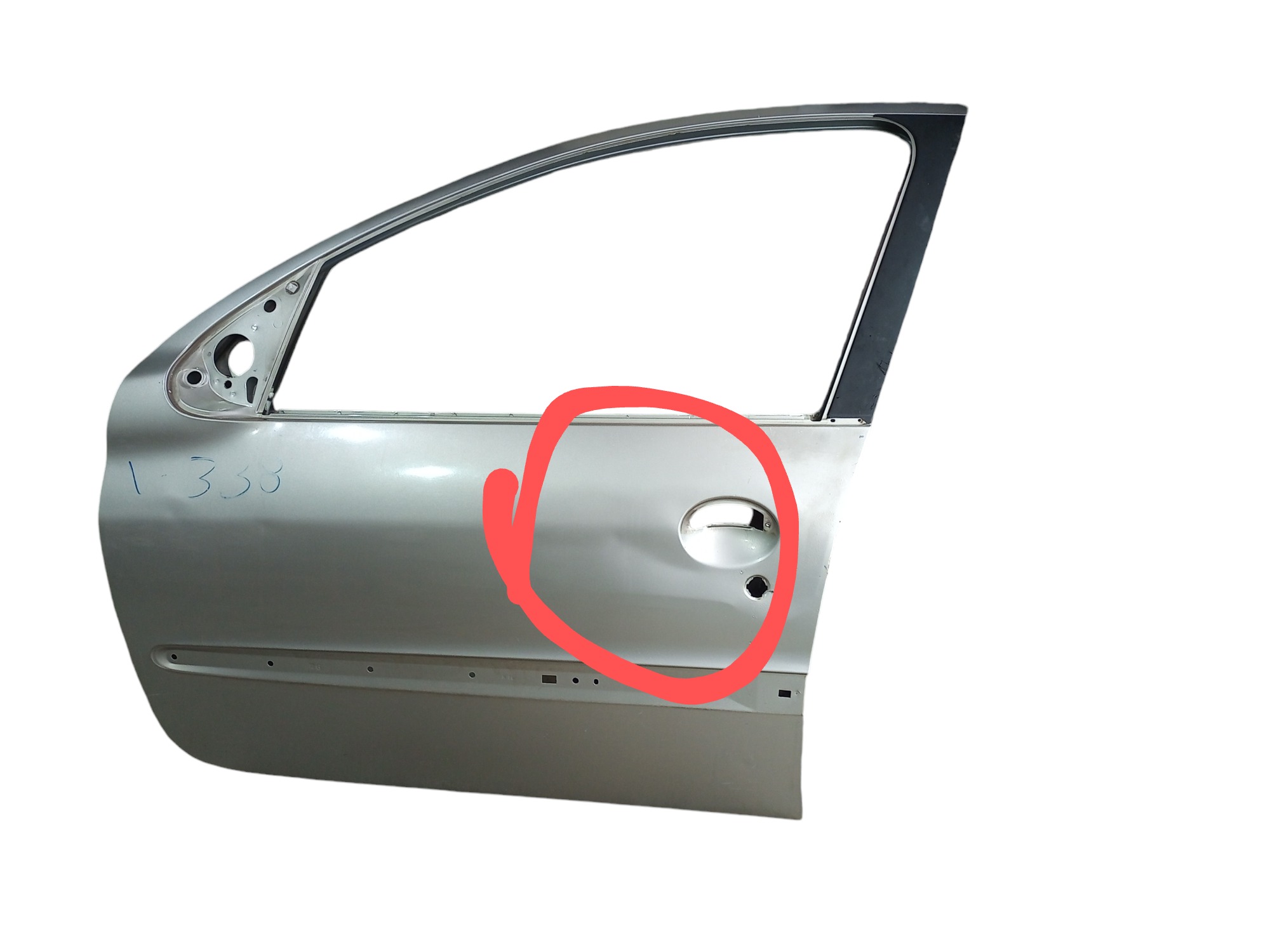 Porta Dianteira Esquerda Peugeot 206 1.4 Presenc 2004 Detalh 3
