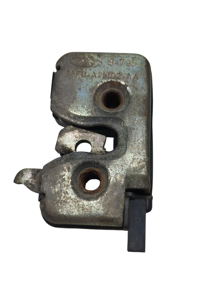 Fechadura Tampa Traseira Ford Fiesta Hatch 2000 6