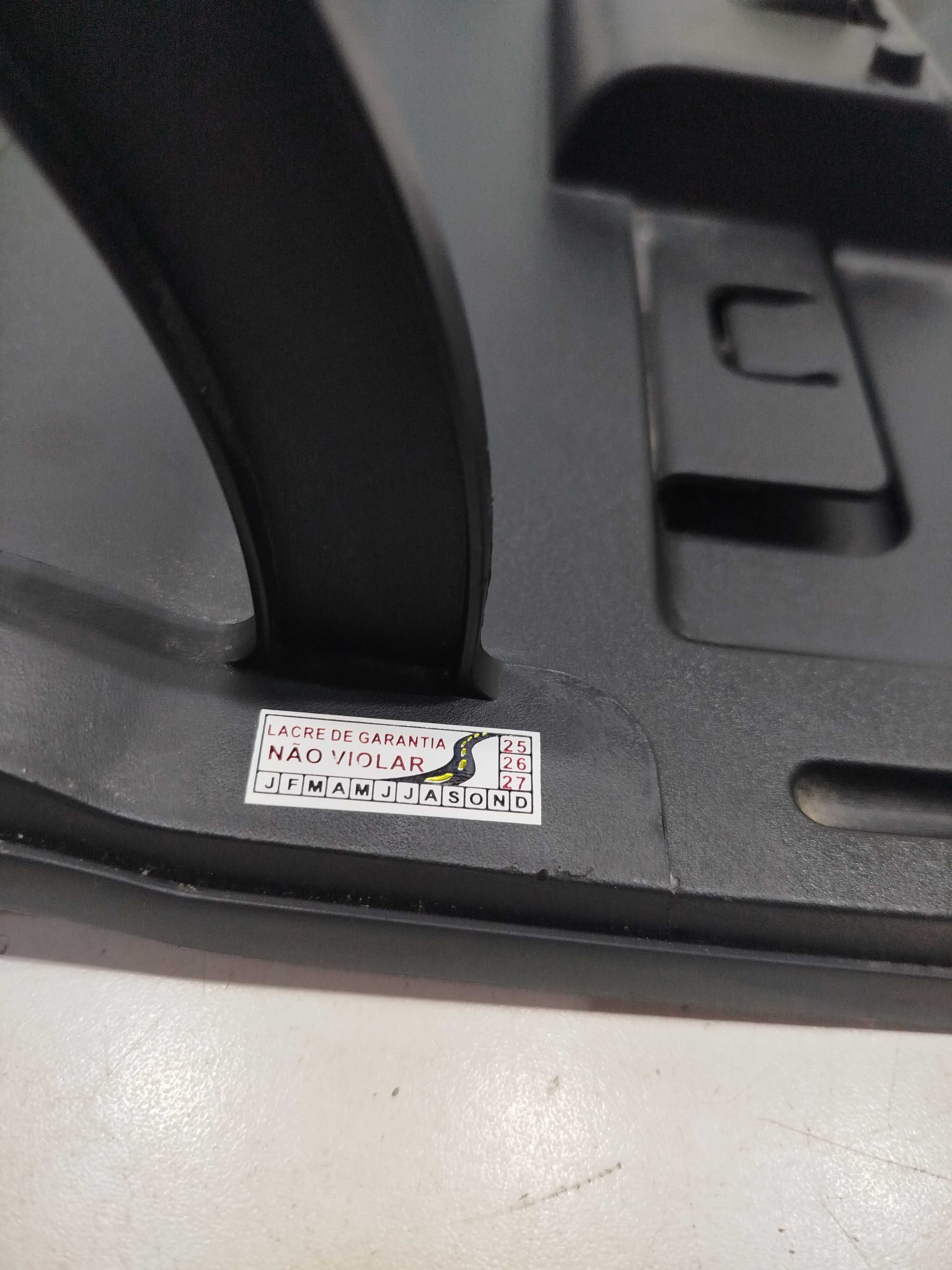 Tampa Porta Luvas Nissan Versa V Drive 2020/21 Original 3