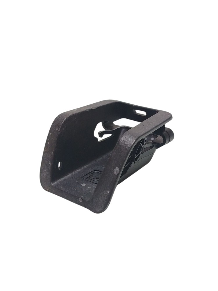 Moldura Banco Isofix Gm Tracker 1.0 2023 26288551 Preto 2