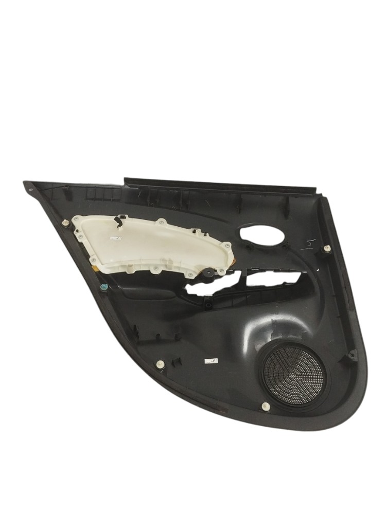 Forro Porta Tras Direito Nissan Versa 2013 829223an1a 4