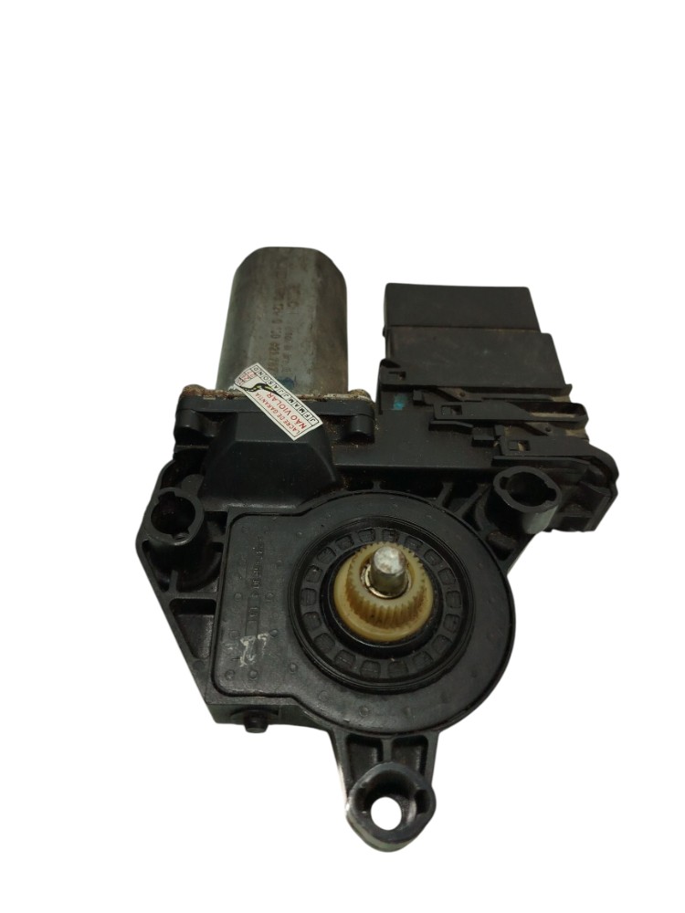 Motor Máquina Vidro Tras Esquerda Golf 2000 A 2011 3