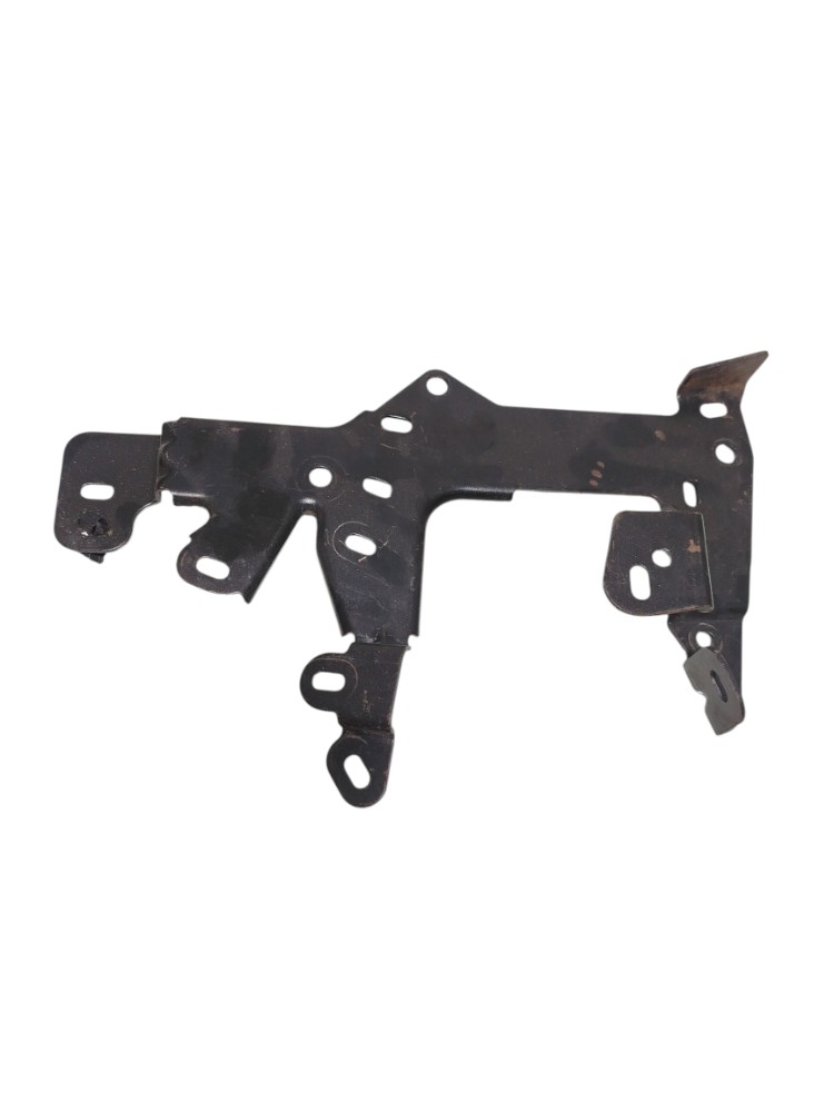 Suporte chicote motor C4 Picasso 2010 7