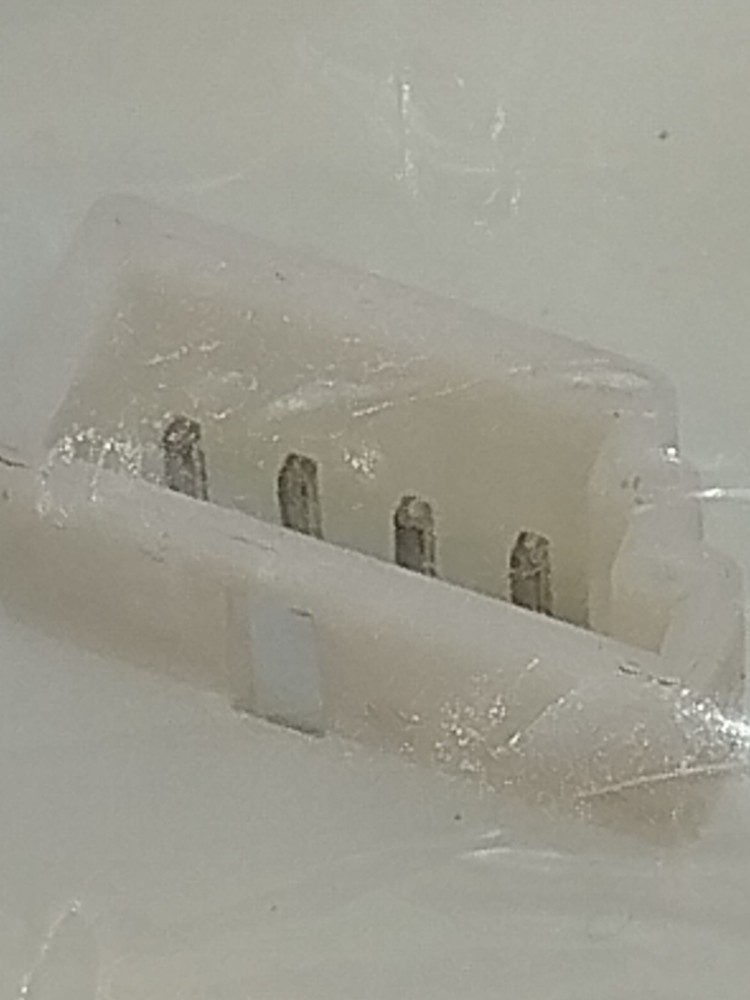 Moldura Botão Vidro Elétrico Esquerdo Strada End 22 100253384 7