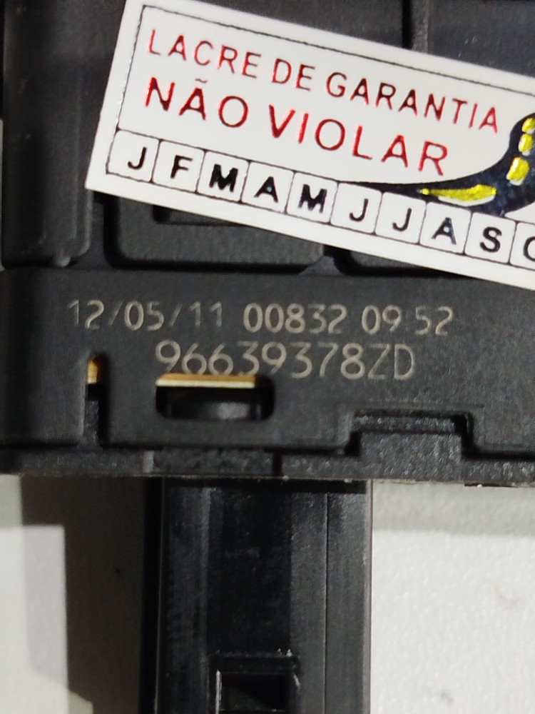 Botão Vidro Elétrico Traseiro Direito C4 Picasso Glx 2012 7