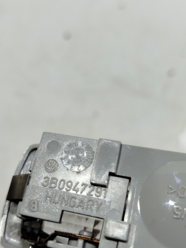 Luz Lanterna Teto Cortesia Fox 2014 3b0947291 5