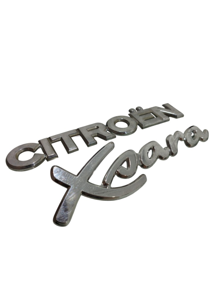 Embrema Citroen Xsara 2001