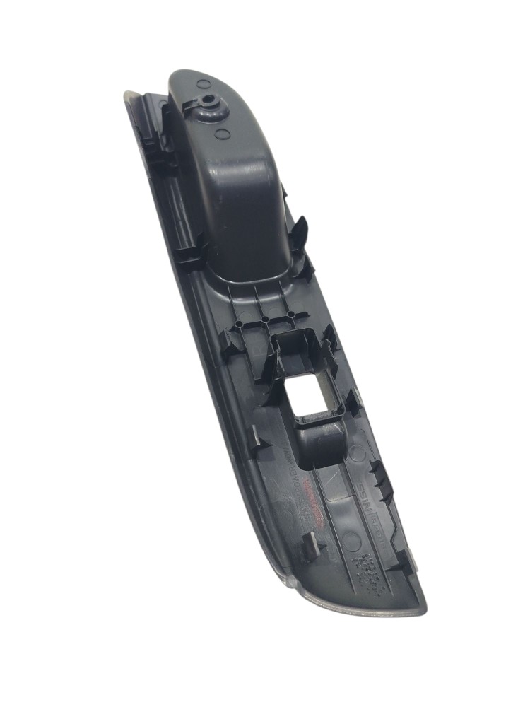 Moldura Vidro Elétrico Tras Direito Versa V Drive 2020/21 6