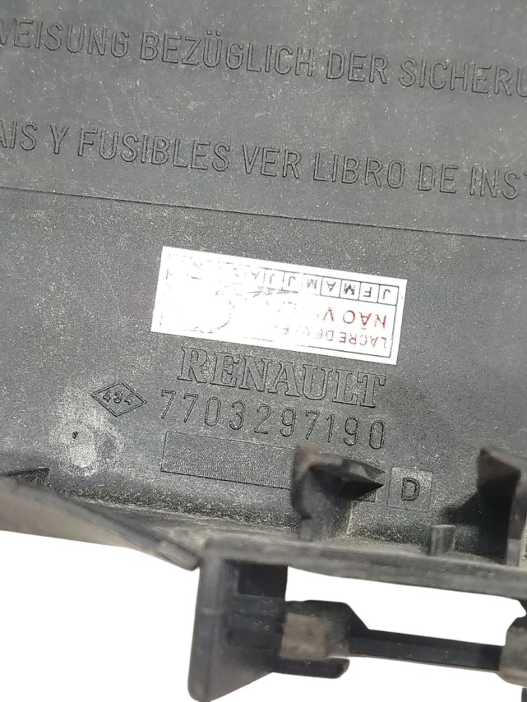 Tampa Caixa Fusivel Rele Renault Scenic Megane 1.6 2001 6