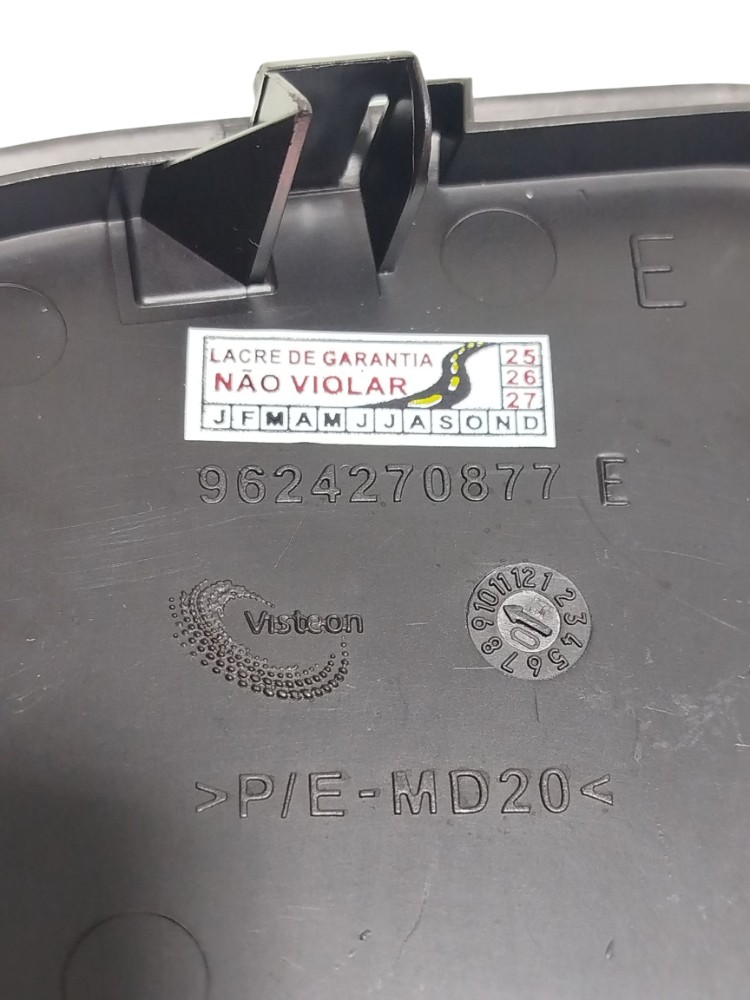 Tampa lateral Acab Painel Fusiv Peugeot 206 2005 9624270877 4