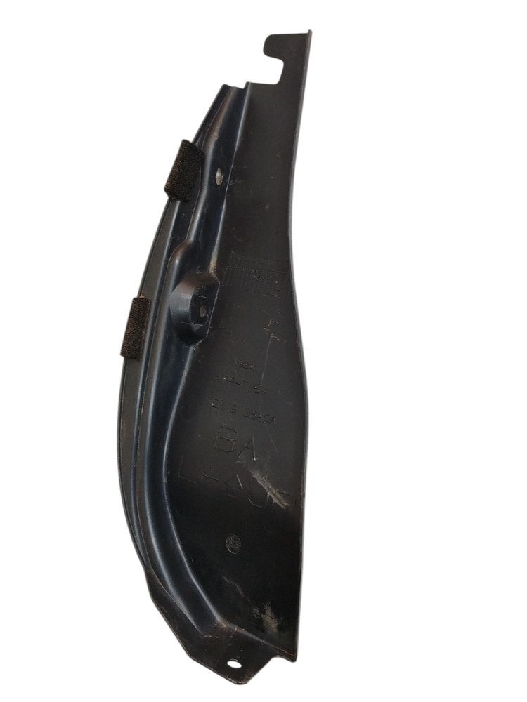 Acabamento Para-choque Esquerdo Nissan Versa 1.6 Sl 2013 Preta Plástico 5