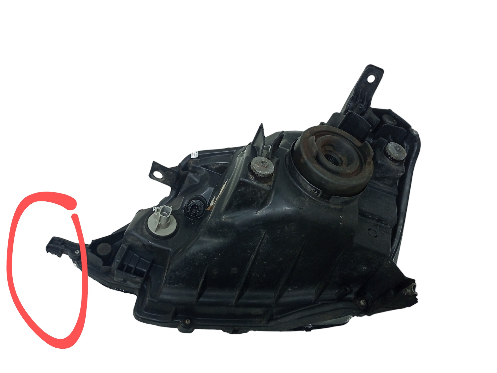 Farol Dianteiro Direito Etios Hatch Platinum 2017 Detalhe Direito 8