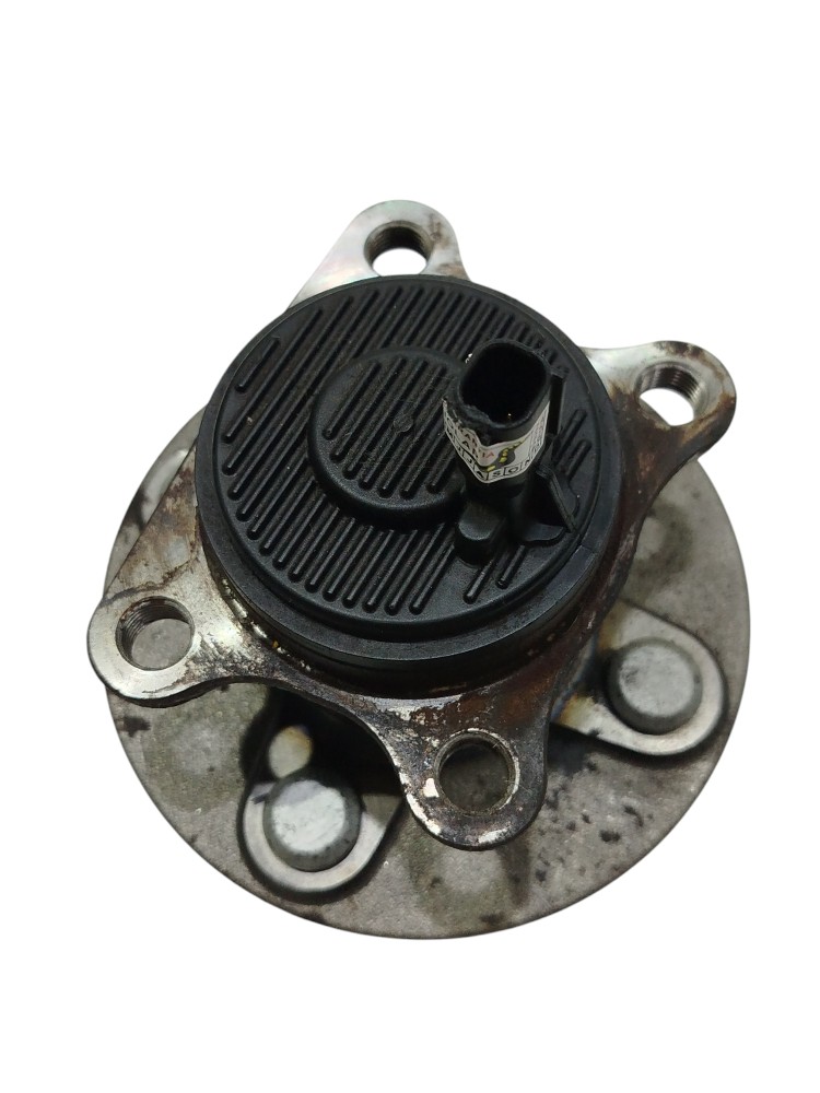 Cubo Roda Traseira Direita Etios 1.5 Hatch 2017 Automático 4