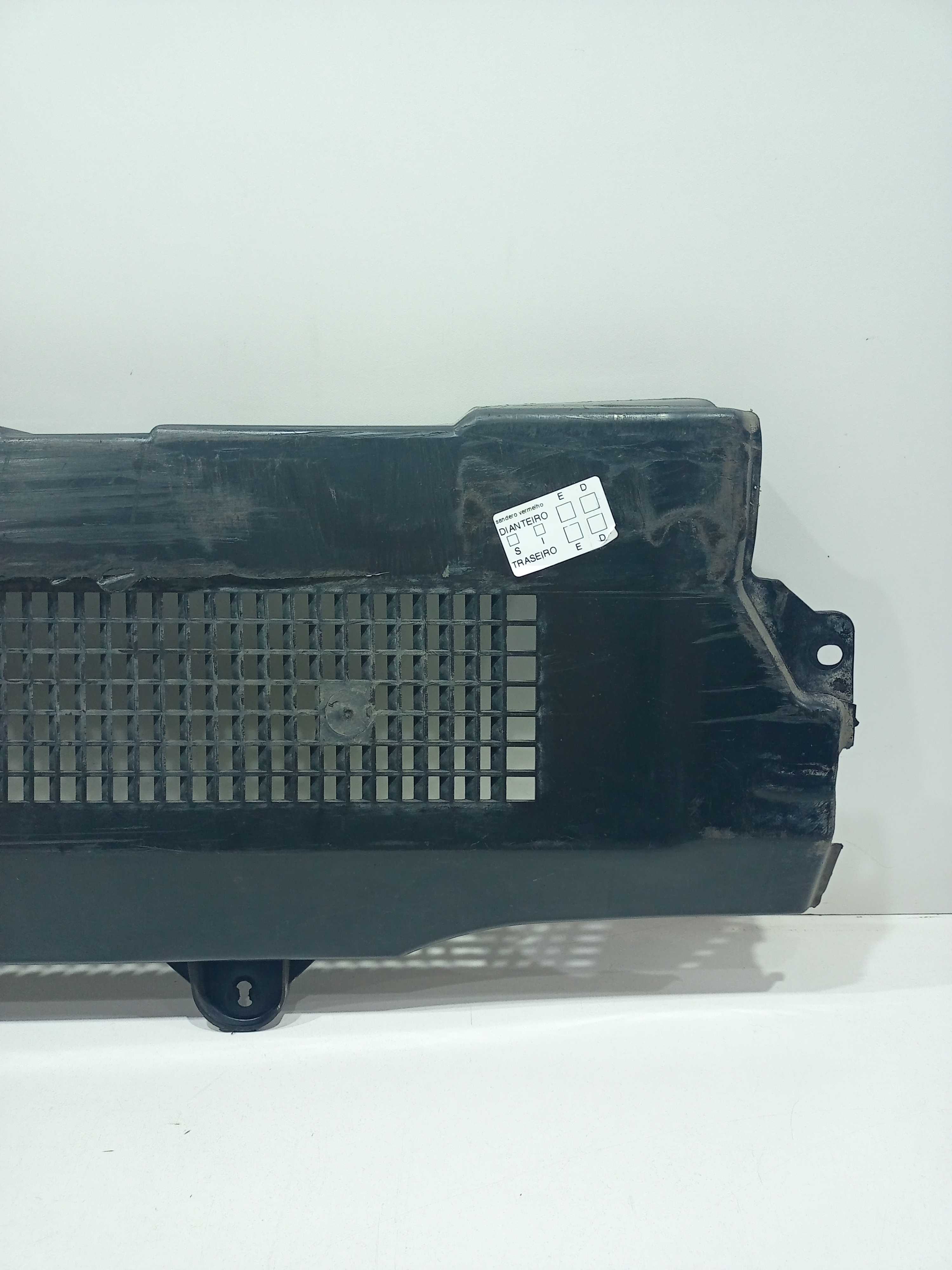Protetor Tanque Combustível Renault Sandero 2016 Detalhe 2