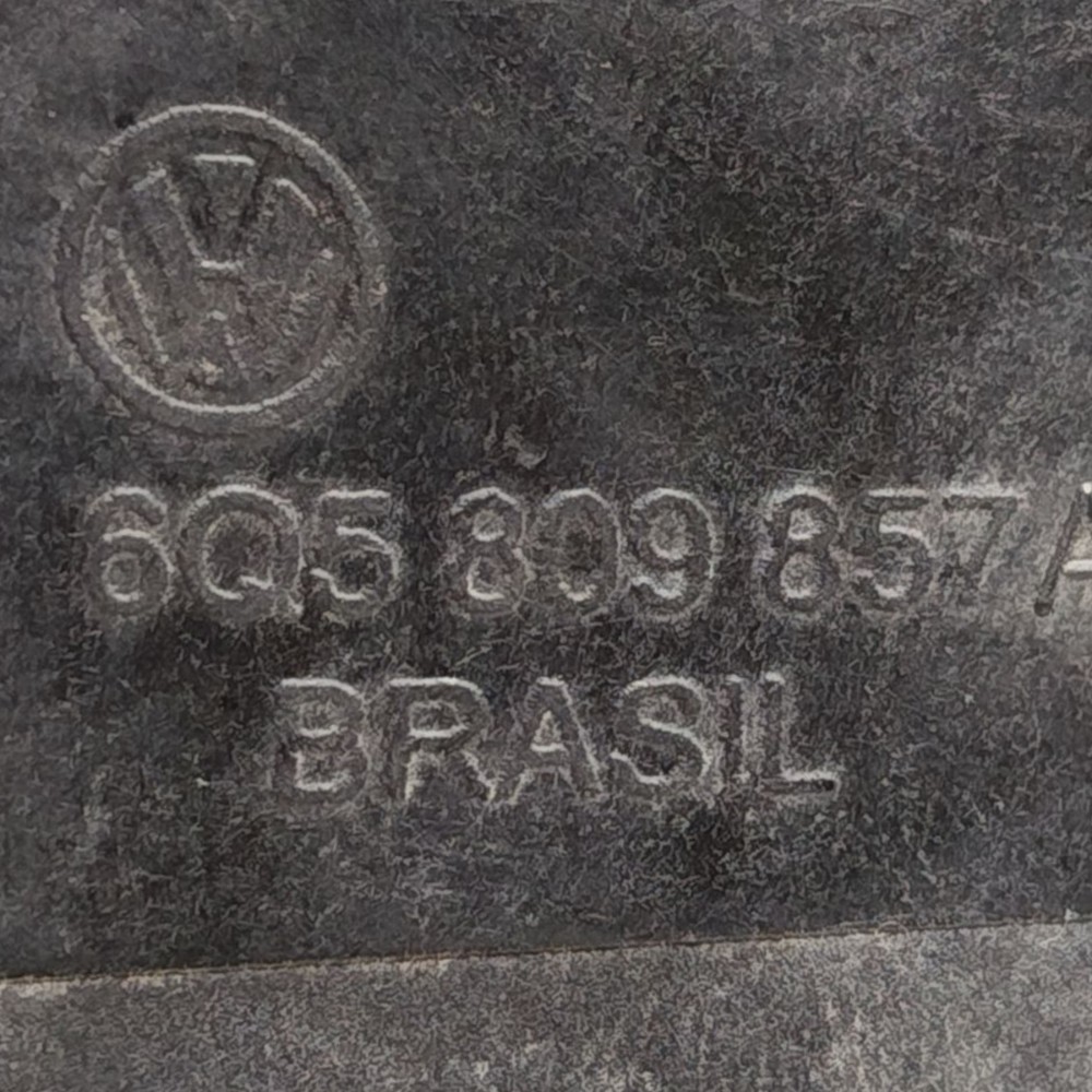 Portinhola Tanque Combustível Vw Polo Sedan 2003 2004 17