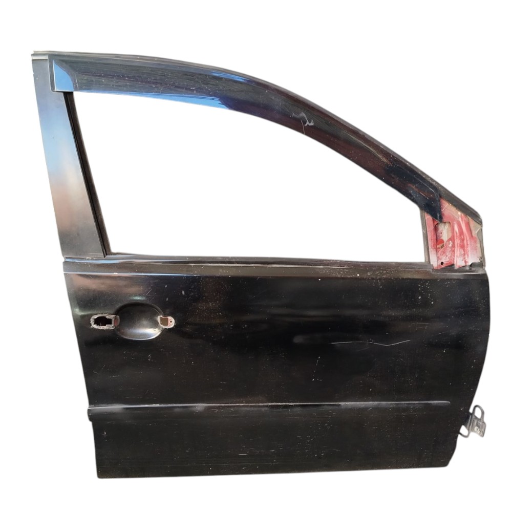 Porta Dianteira Direita Vw Polo Sedan 2003 2004 Dianteira Direita